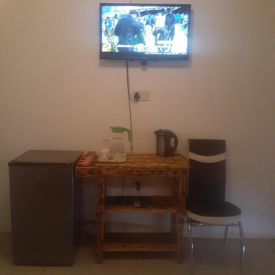 Sunshinevibe Guest House คาซาเนอ ภายนอก รูปภาพ