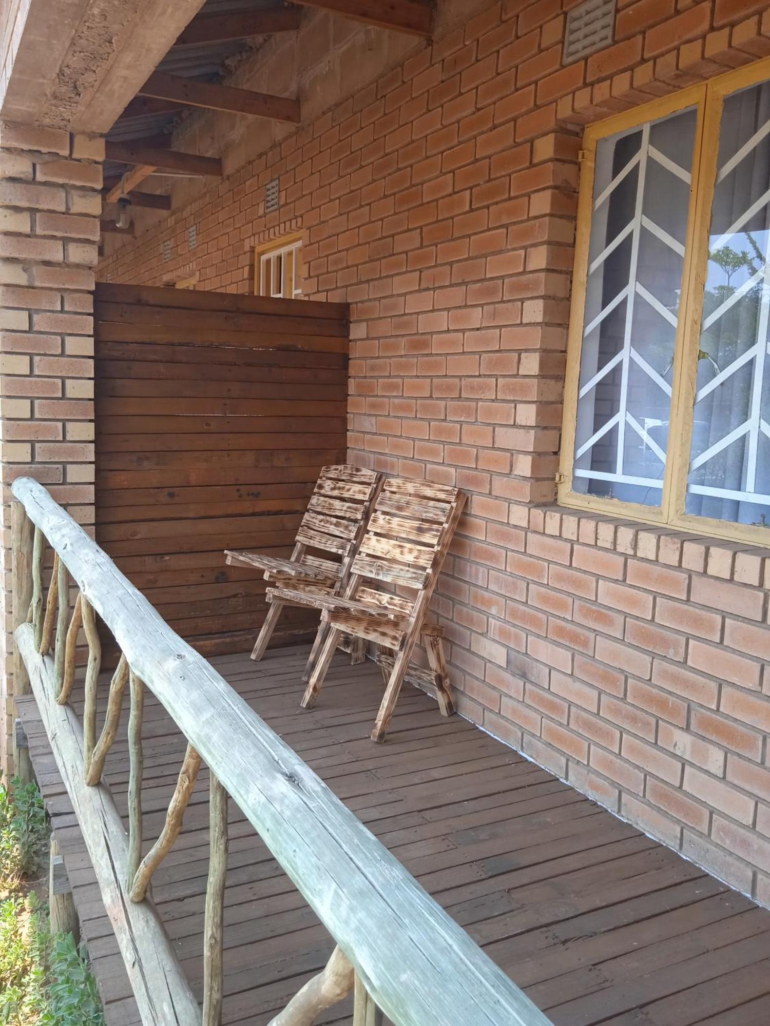 Sunshinevibe Guest House คาซาเนอ ภายนอก รูปภาพ