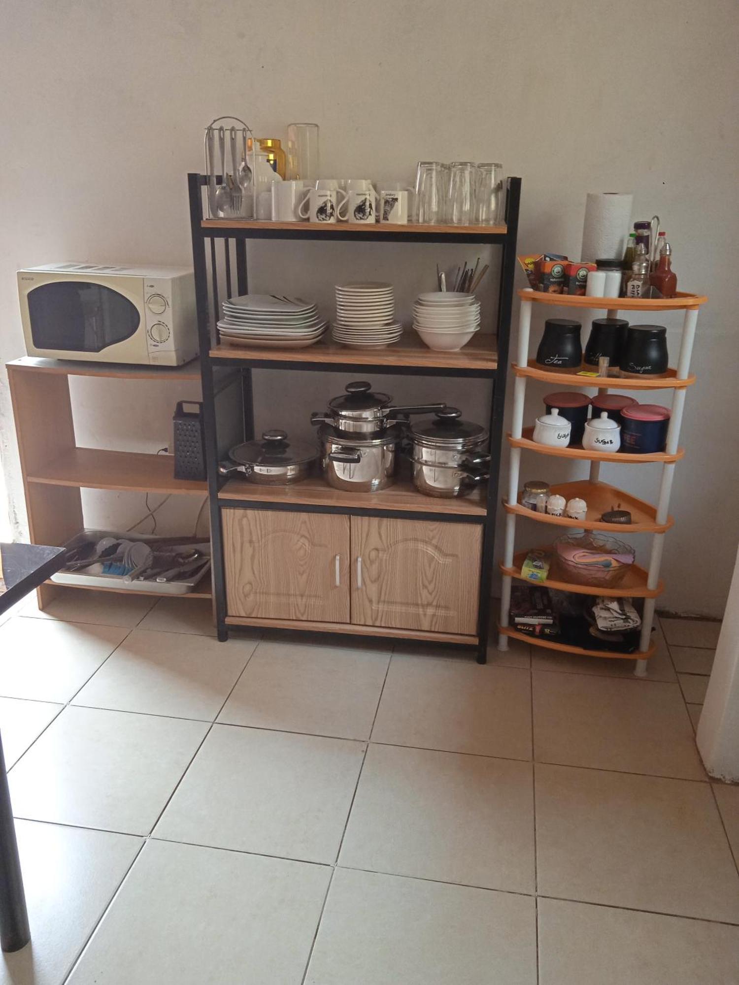 Sunshinevibe Guest House คาซาเนอ ภายนอก รูปภาพ
